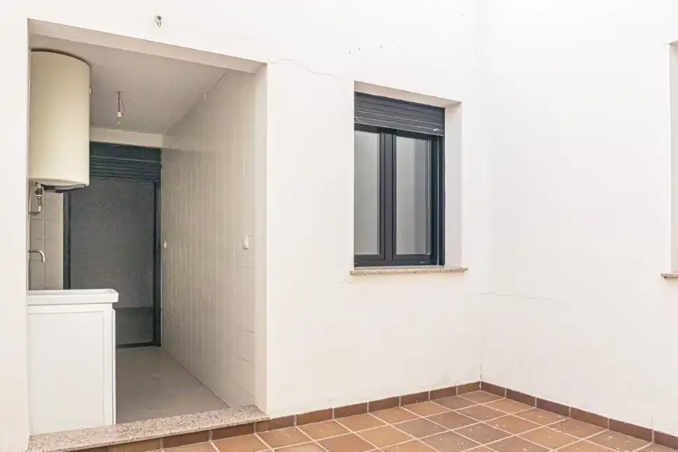 Piso en venta en Alcalá la Real con Balcón