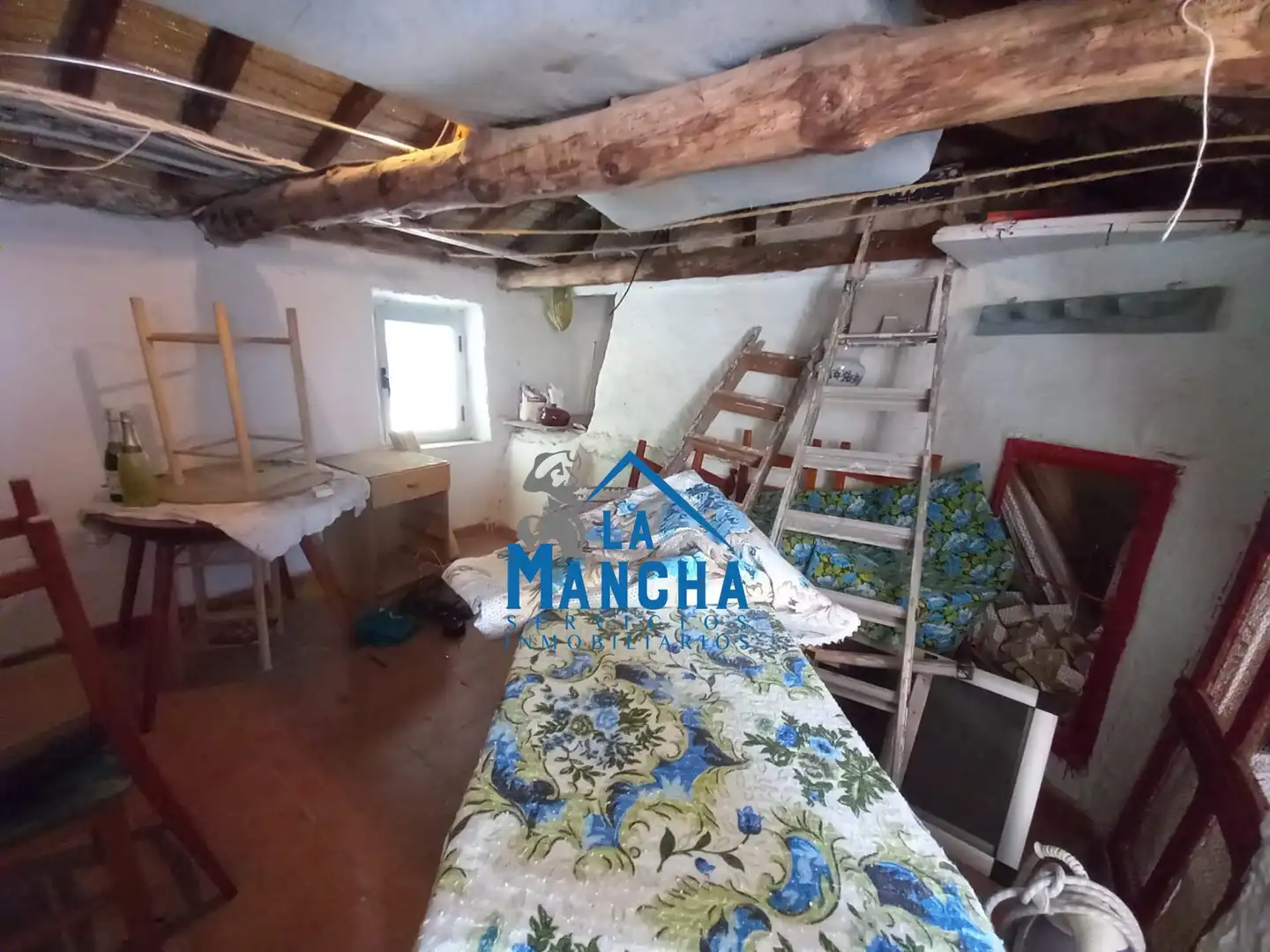 Kitchen of Houses for sale in Chinchilla de Monte-Aragón  with Furnished