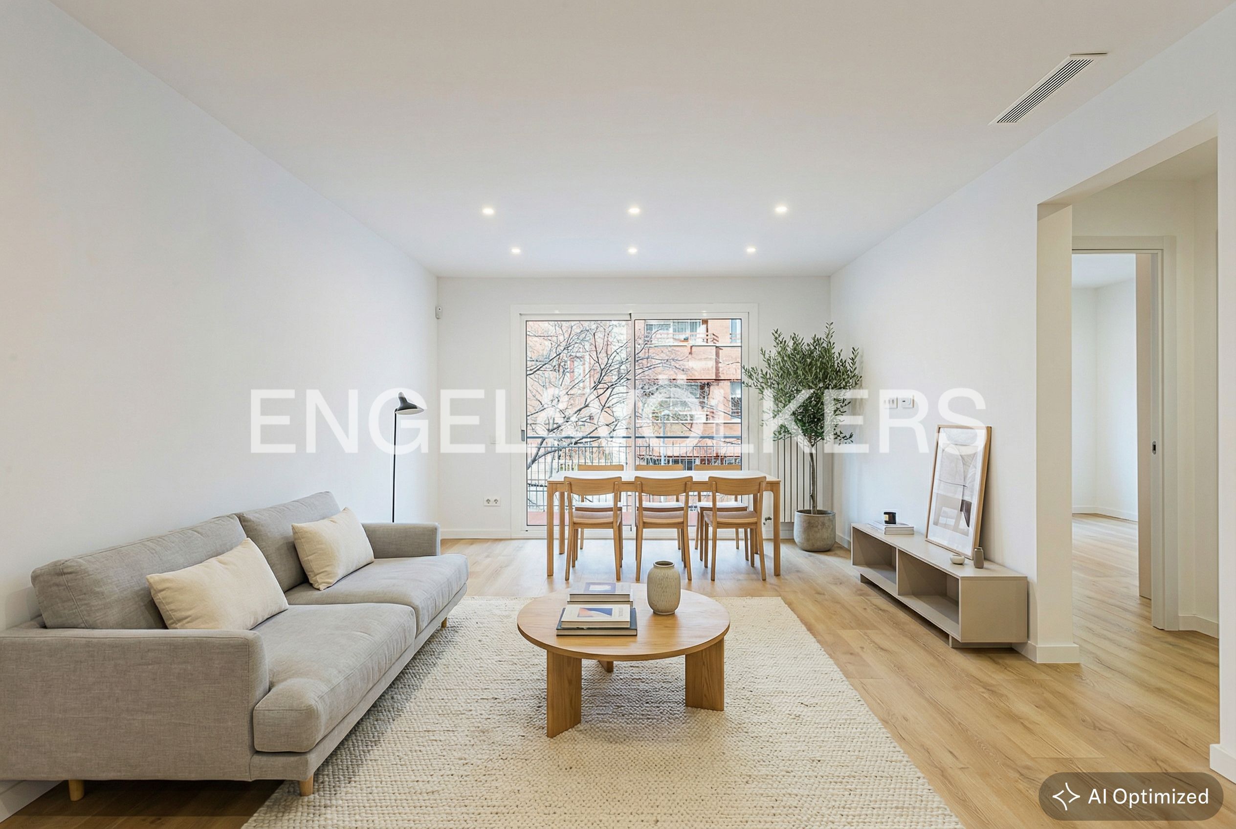 Exterior view of Flat for sale in  Barcelona Capital  with Air Conditioner, Heating and Balcony