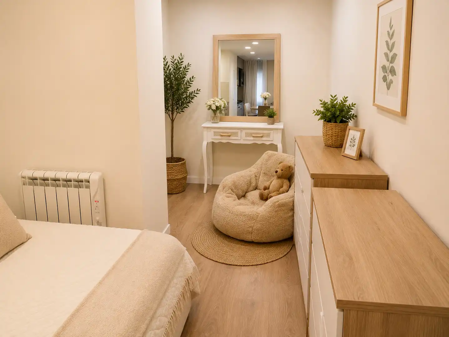 Habitación de Piso en venta en Madrid con Aire acondicionado, Calefacción y Jardín privado