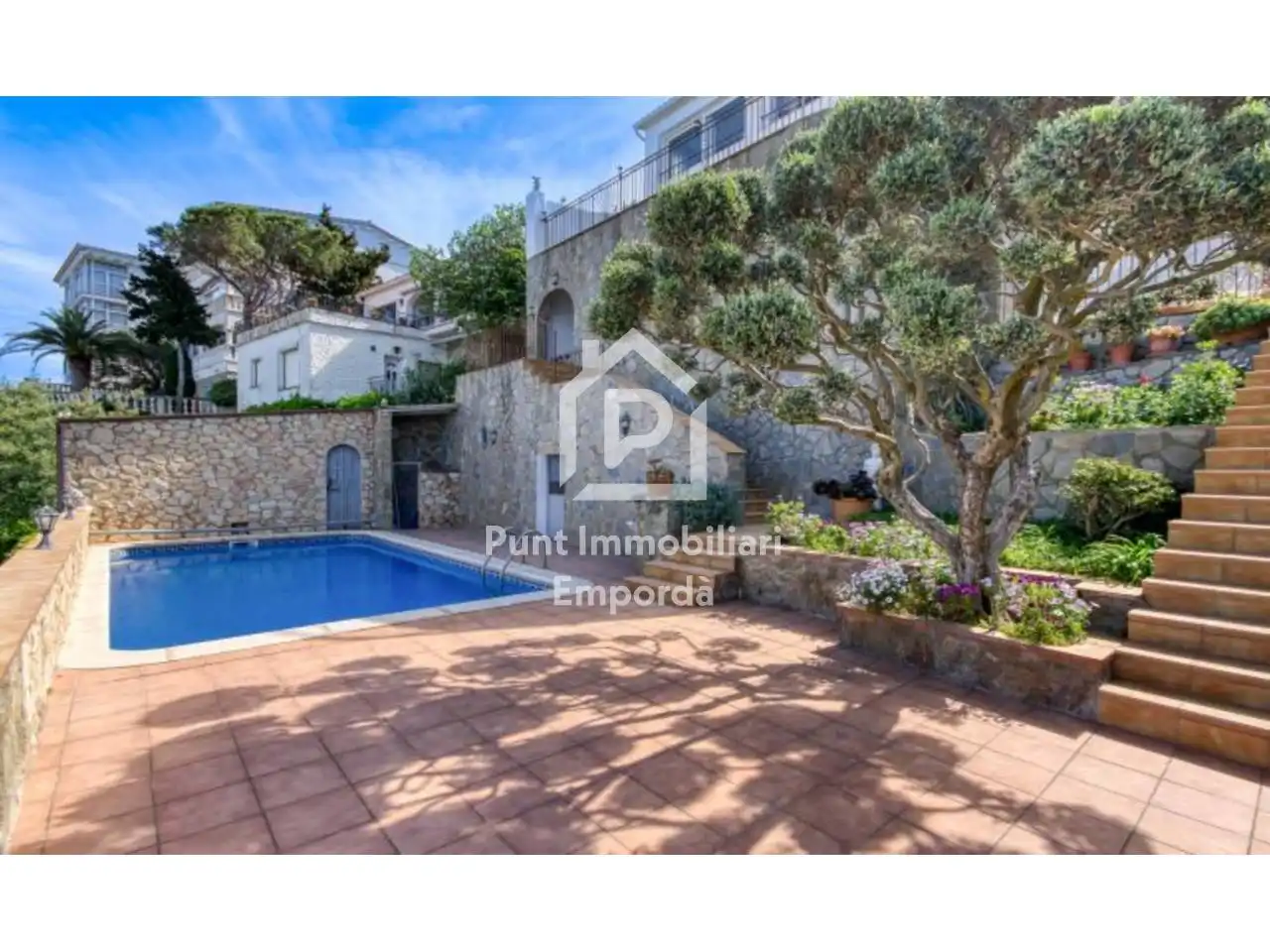 Casa con piscina en venta en Ramon Llull, imagen 5