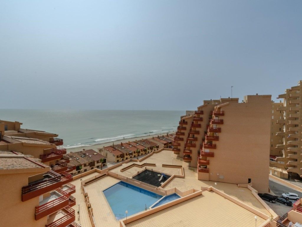 Swimming pool of Flat for sale in La Manga del Mar Menor