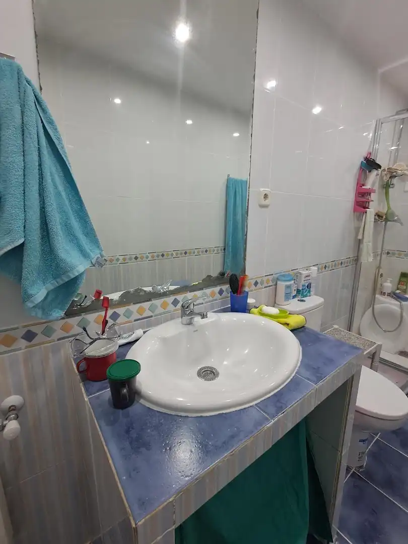 Bathroom of Flat for sale in Madrid  with Air Conditioner, Heating and Terrace
