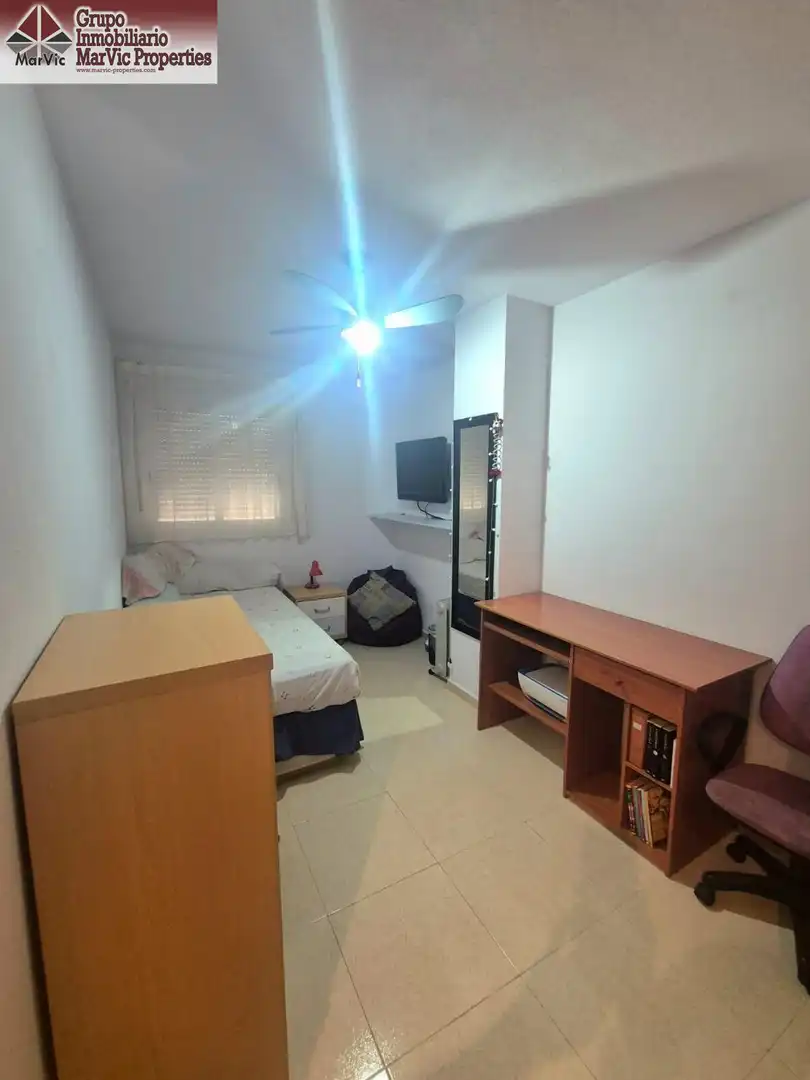 Schlafzimmer von Dachboden zum Verkauf in Villajoyosa / La Vila Joiosa mit Klimaanlage, Terrasse und Balkon