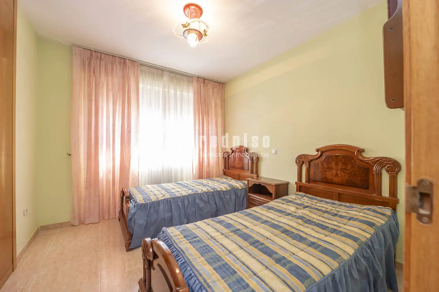 Bedroom of Flat for sale in Pinto  with Air Conditioner, Heating and Terrace