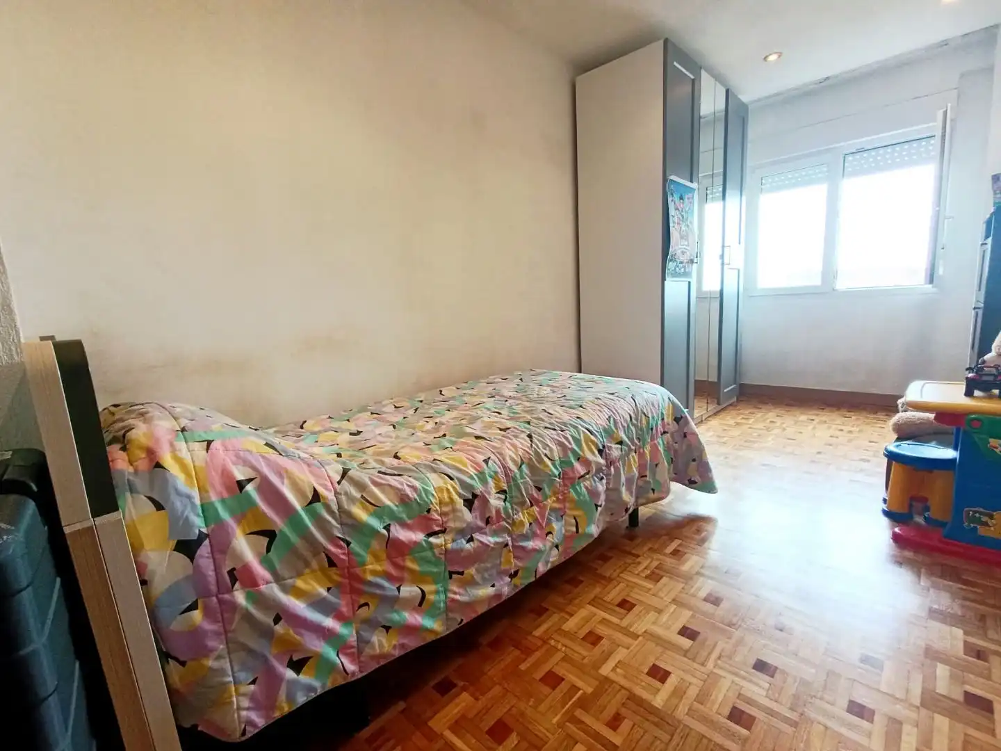 Habitación de Piso en venta en Gijón 
