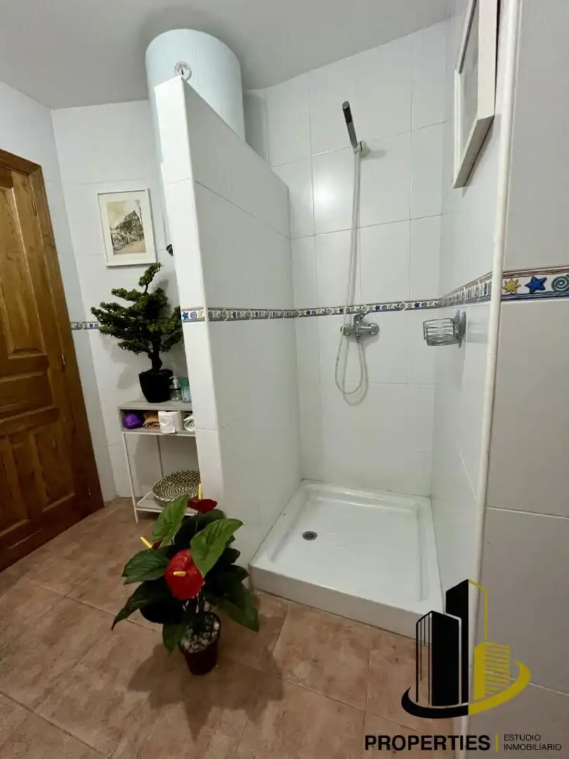 Bany de Local en venda en Vallejera de Riofrío