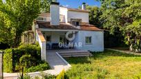 Exterior view of House or chalet for sale in Valdemorillo  with Swimming Pool
