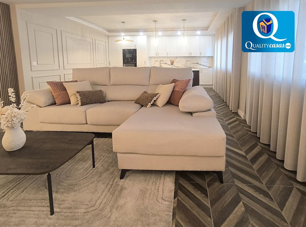 Sala d'estar de Apartament en venda en Alicante / Alacant amb Aire condicionat i Calefacció