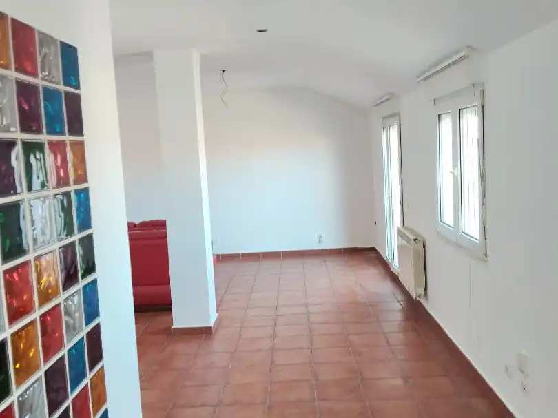 Living room of Duplexes for sale in Valencia de Don Juan  with Terrace and Balcony