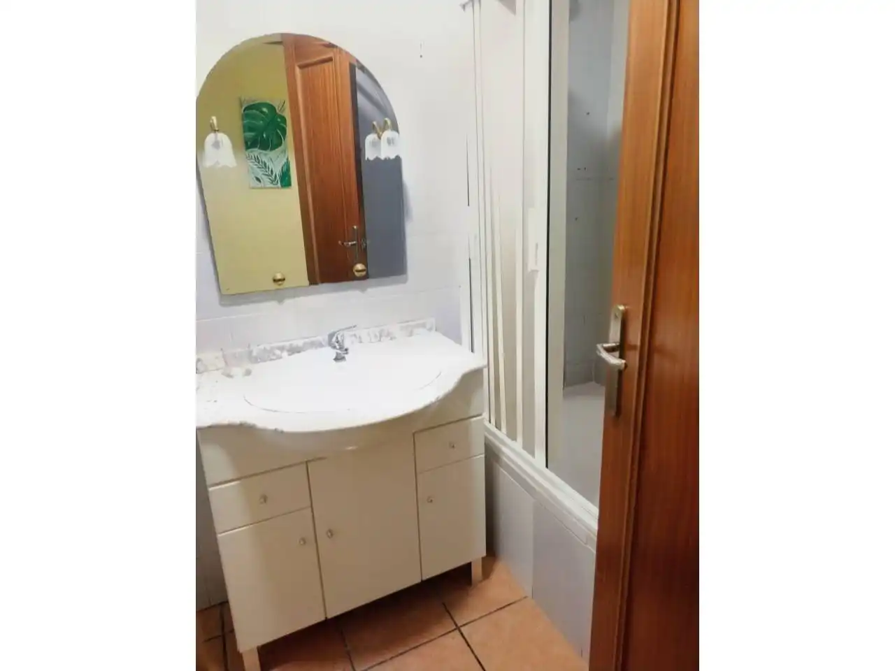 Badezimmer von Wohnungen zum Verkauf in Elche / Elx mit Balkon