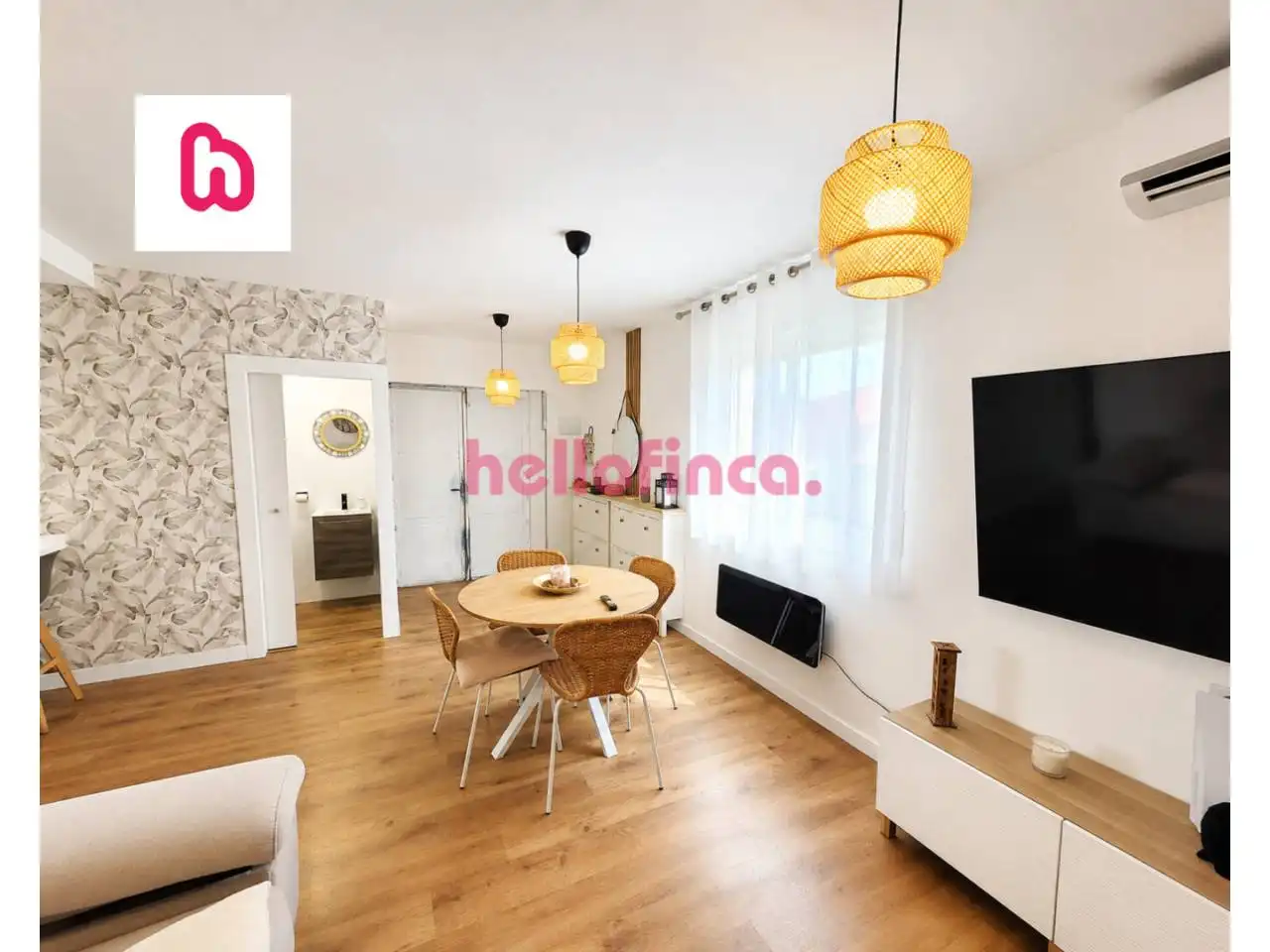 Sala d'estar de Casa o xalet en venda en Bigues i Riells del Fai amb Aire condicionat, Calefacció i Jardí privat