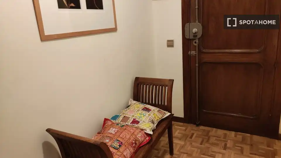 Sala de estar de Apartamento para compartir en Madrid con Aire acondicionado, Terraza y Amueblado