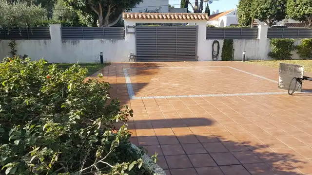 Parking de Casa o chalet en venta en Cambrils con Piscina