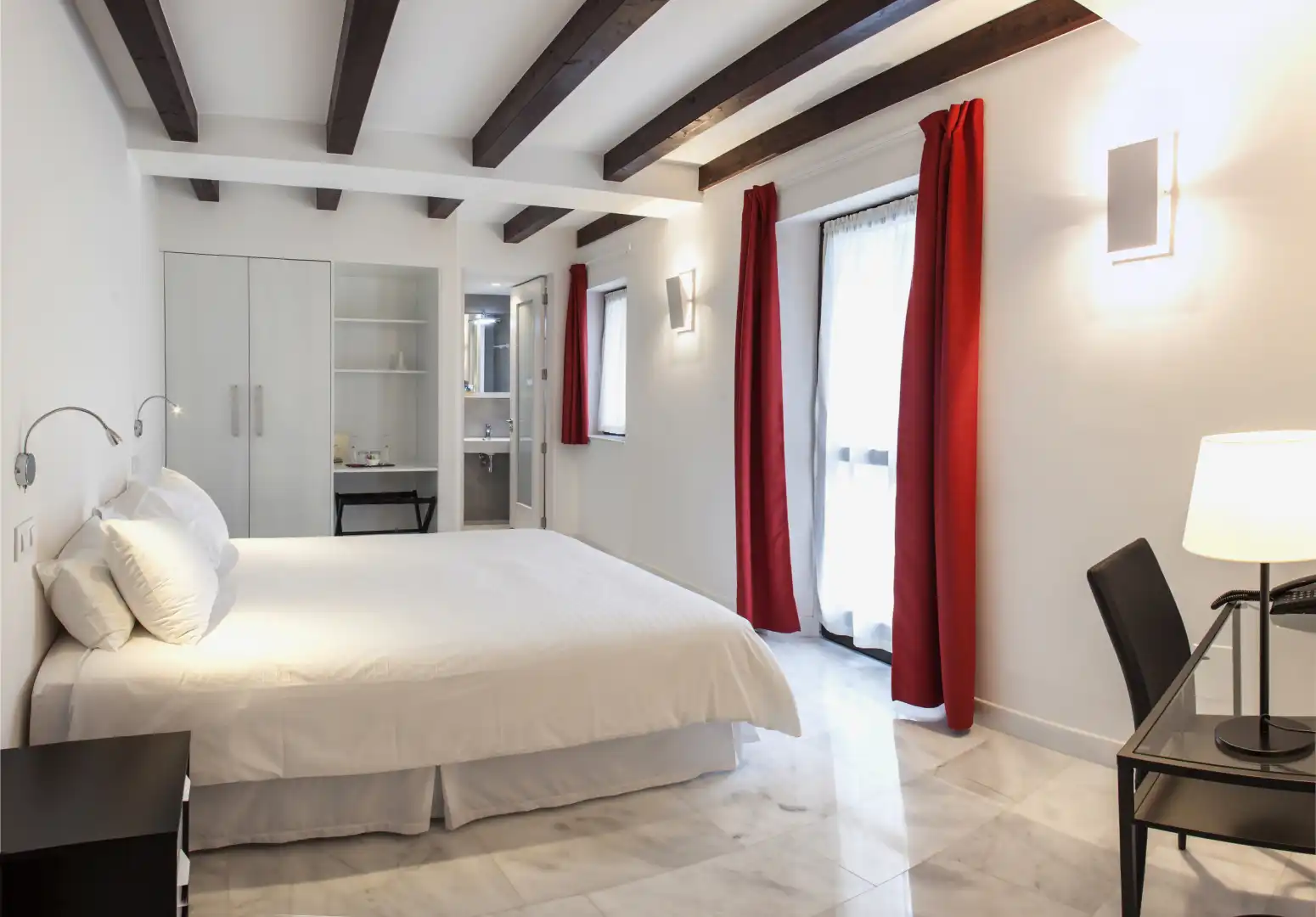Edificio en venta en Luarca - Camino de Portizuelo, Valdés - Luarca