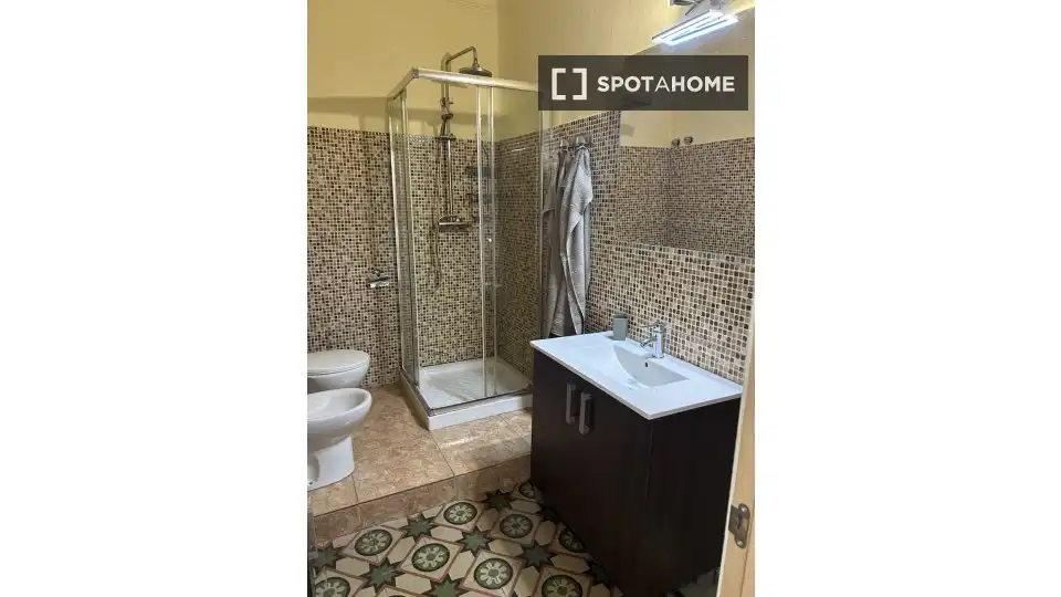 Bathroom of Apartments for share in Puerto del Rosario  with Air Conditioner, Terrace and Furnished