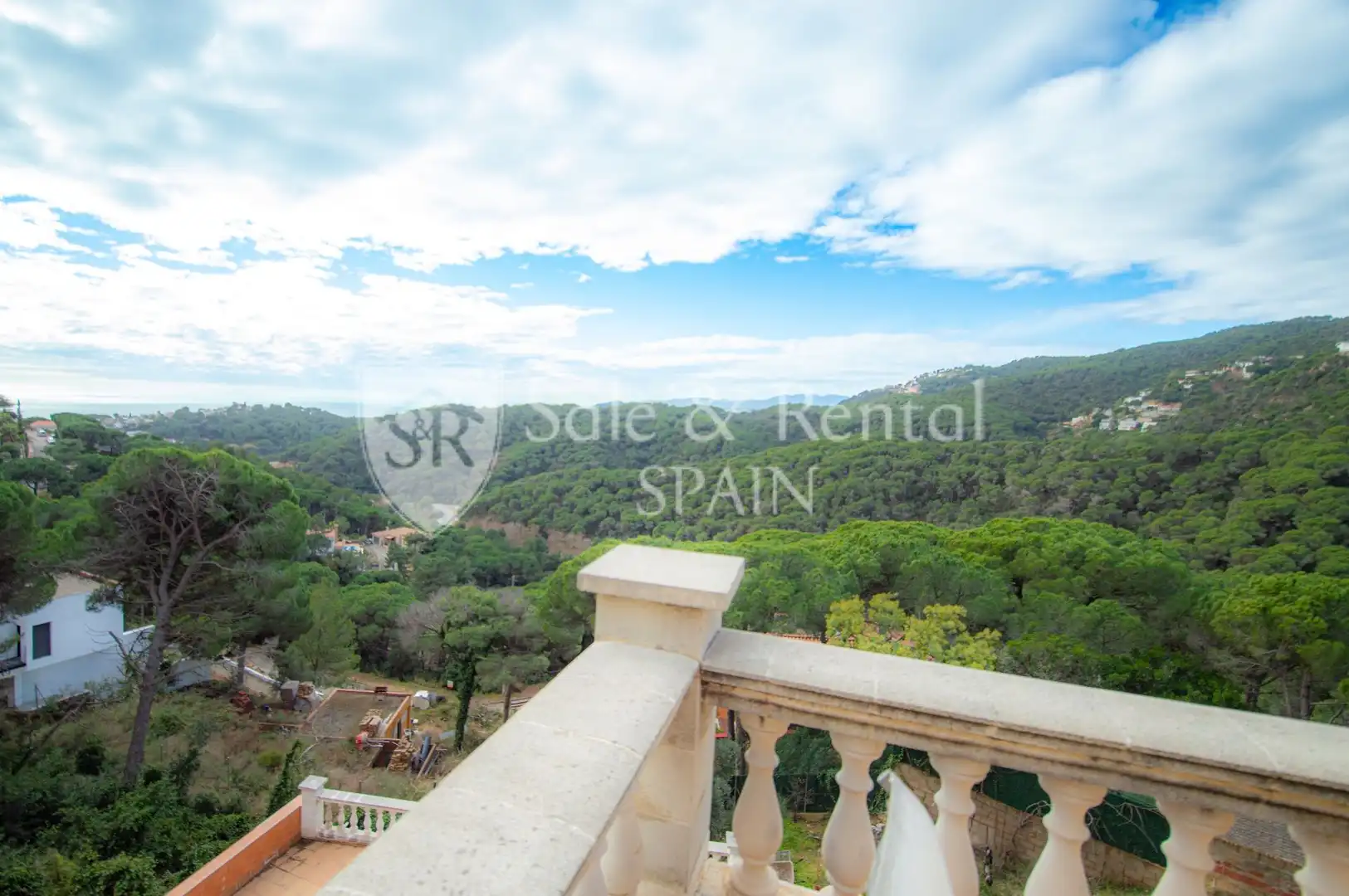 Vista exterior de Casa o xalet en venda en Lloret de Mar amb Aire condicionat, Calefacció i Jardí privat