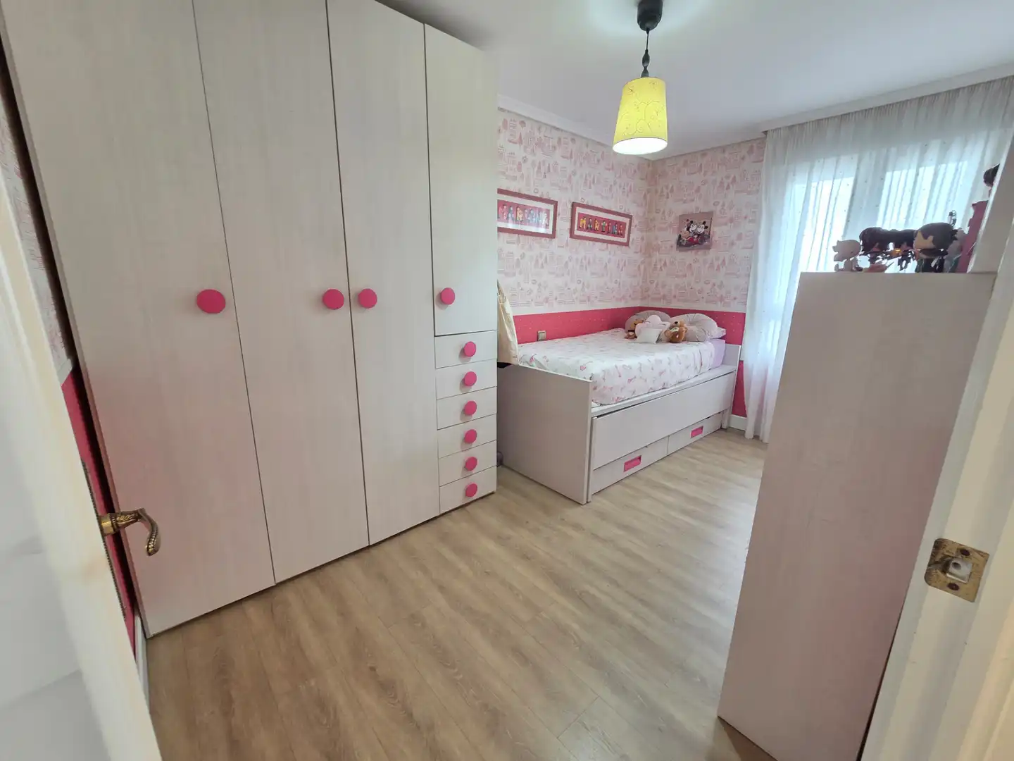 Bedroom of Flat for sale in Bilbao   with Heating and Balcony