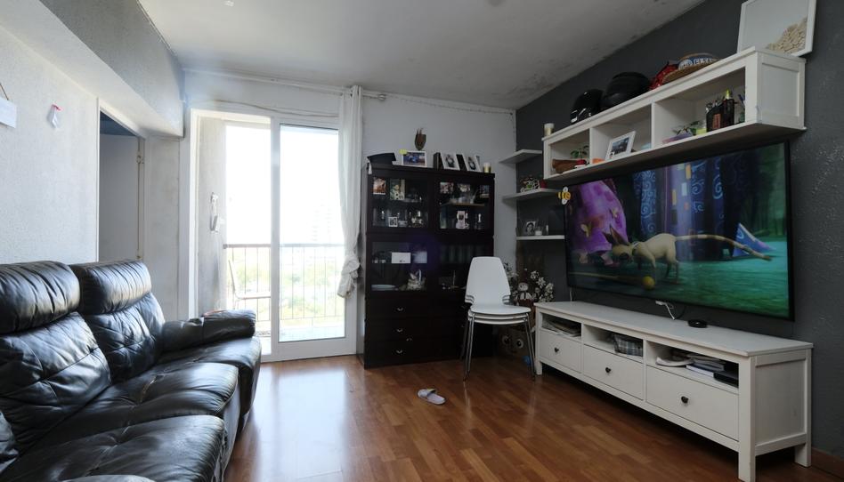 Photo 1 of Flat for sale in Carrer D'extremadura, La Verneda i la Pau, Barcelona