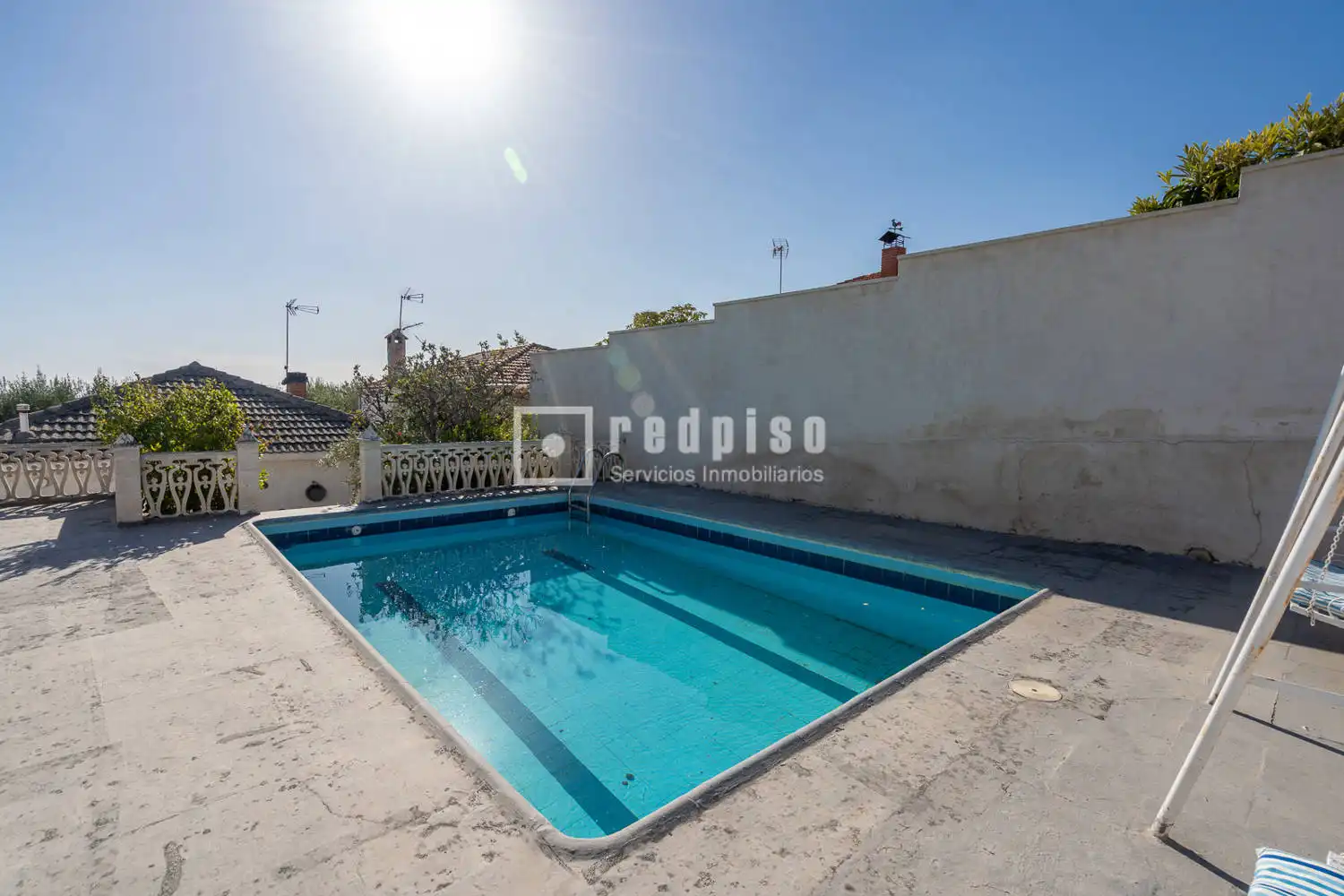Swimming pool of Houses for sale in Palomeque, Toledo