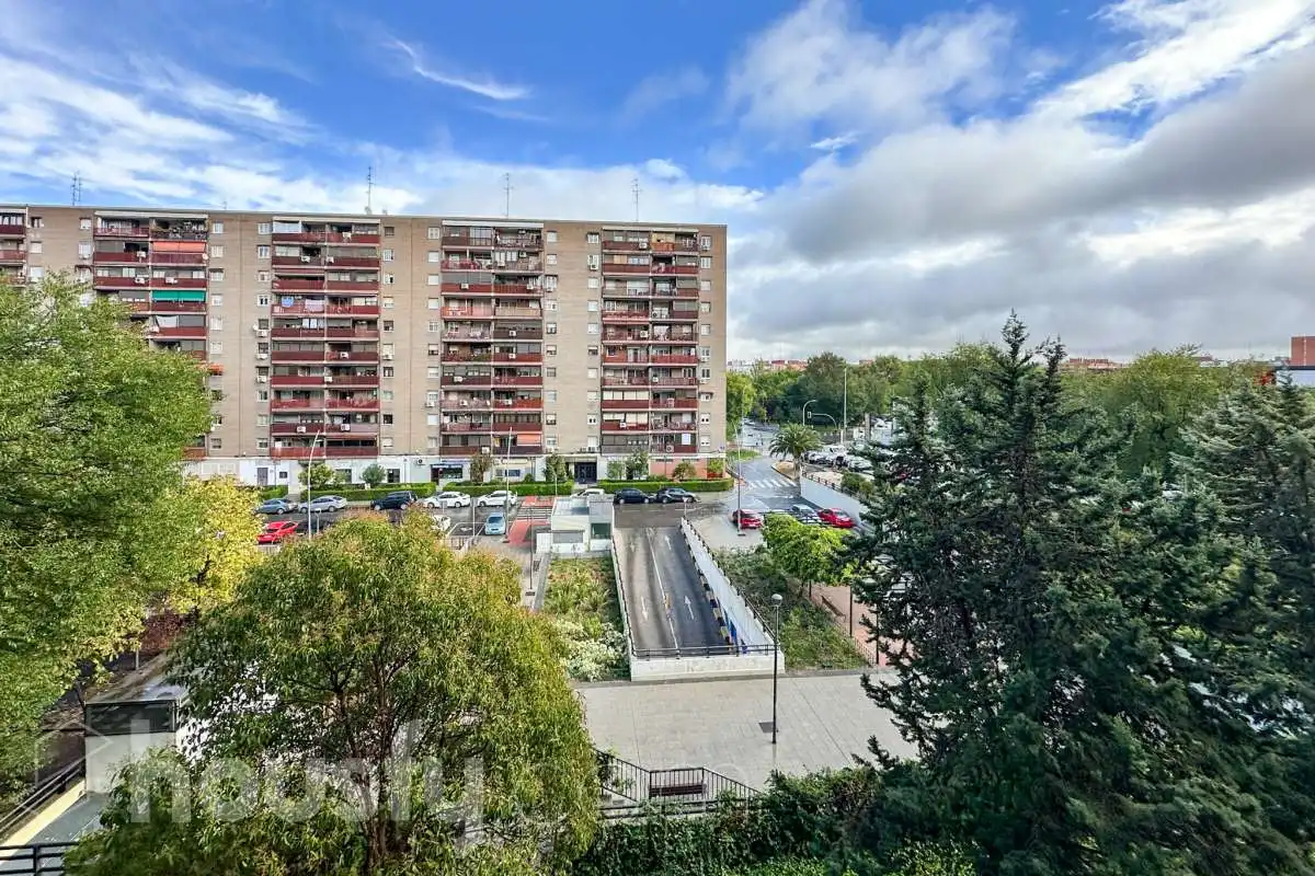 Exterior view of Flat for sale in Móstoles  with Air Conditioner, Terrace and Storage room