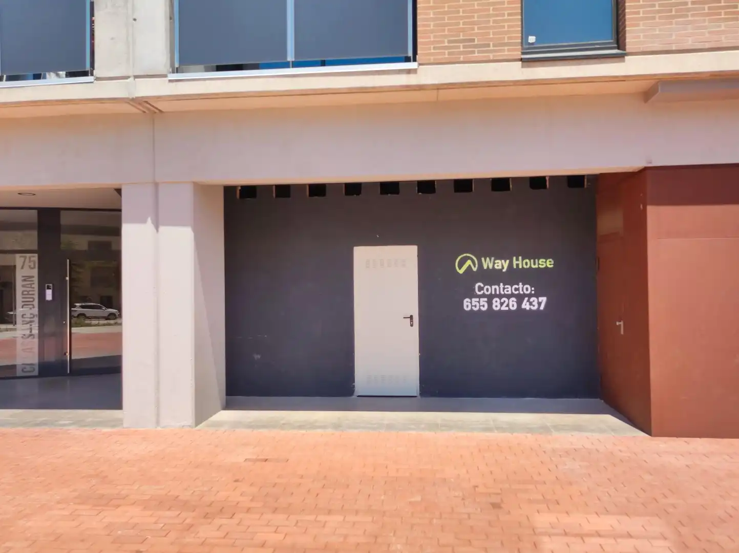 Business premises to rent in Centre - Sant Oleguer, imagen 2