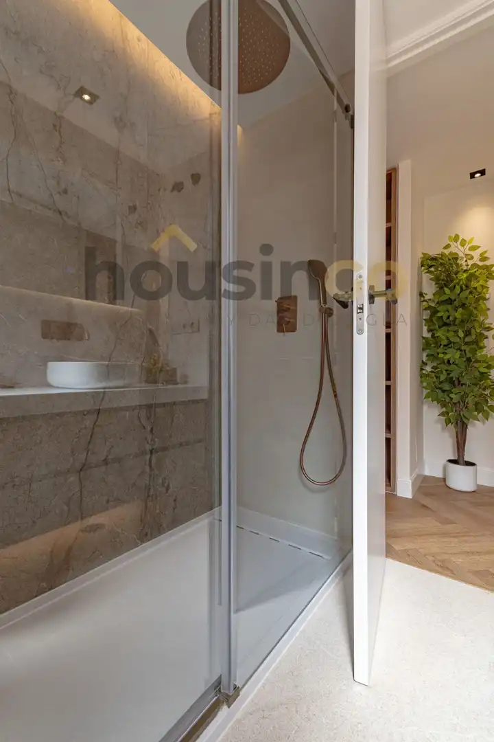 Baño de Ático en venta en Barrio de Salamanca