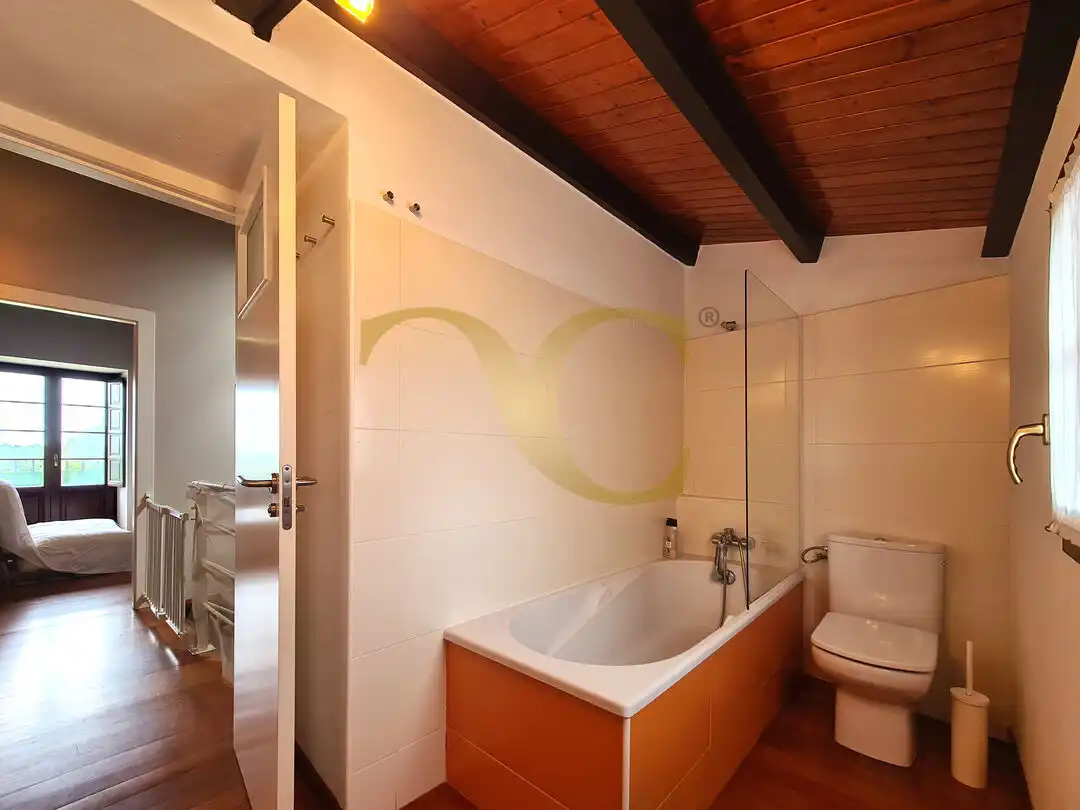 Bathroom of Houses for sale in Tapia de Casariego  with Heating, Private garden and Terrace