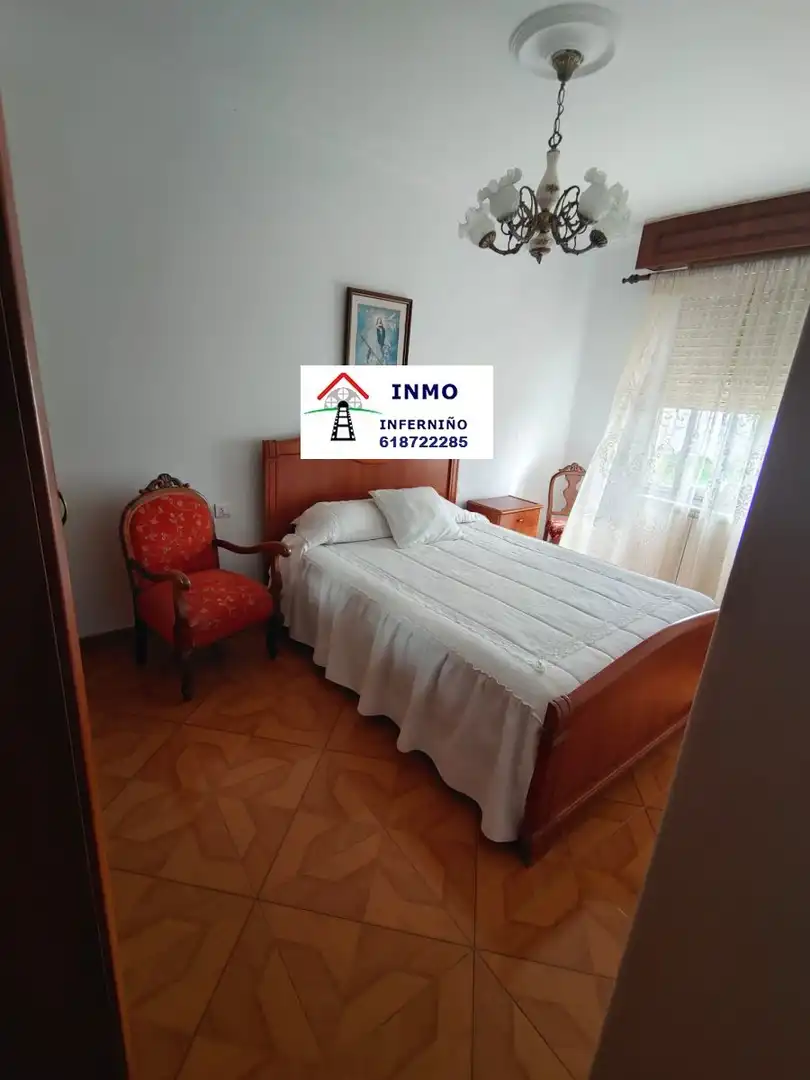 Habitación de Casa o chalet en venta en Ferrol con Calefacción y Trastero