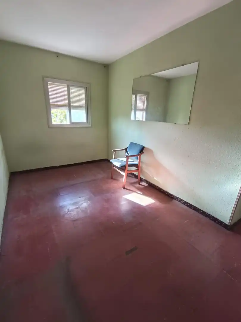 Piso en venta en Madrid con Calefacción y Alarma