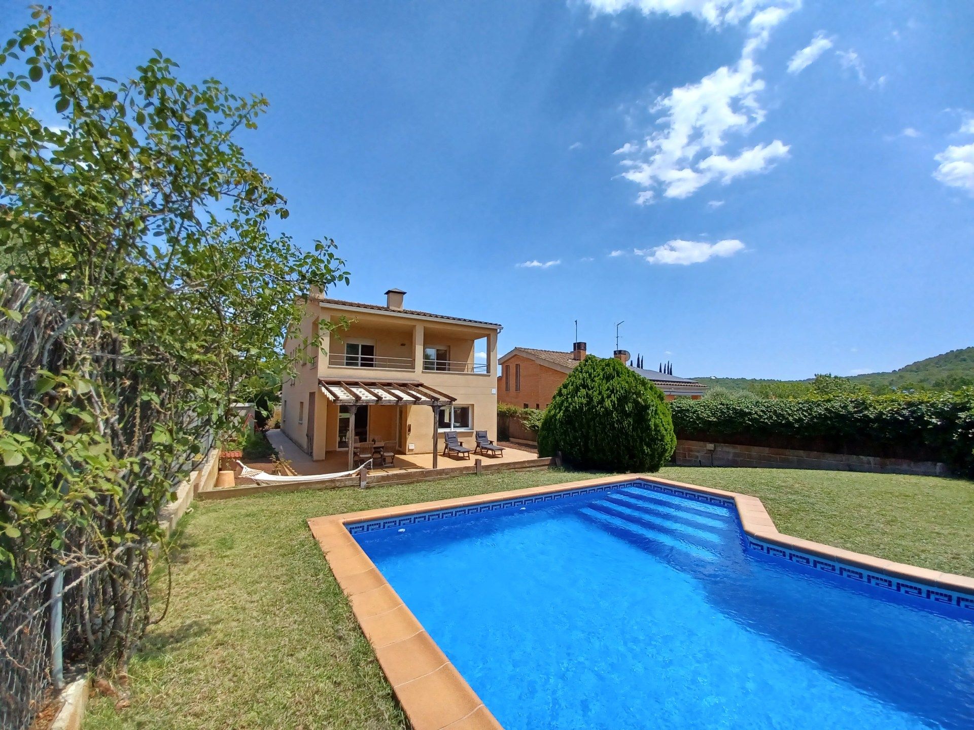 Vista exterior de Casa o chalet en venta en Palol de Revardit con Calefacción, Trastero y Piscina