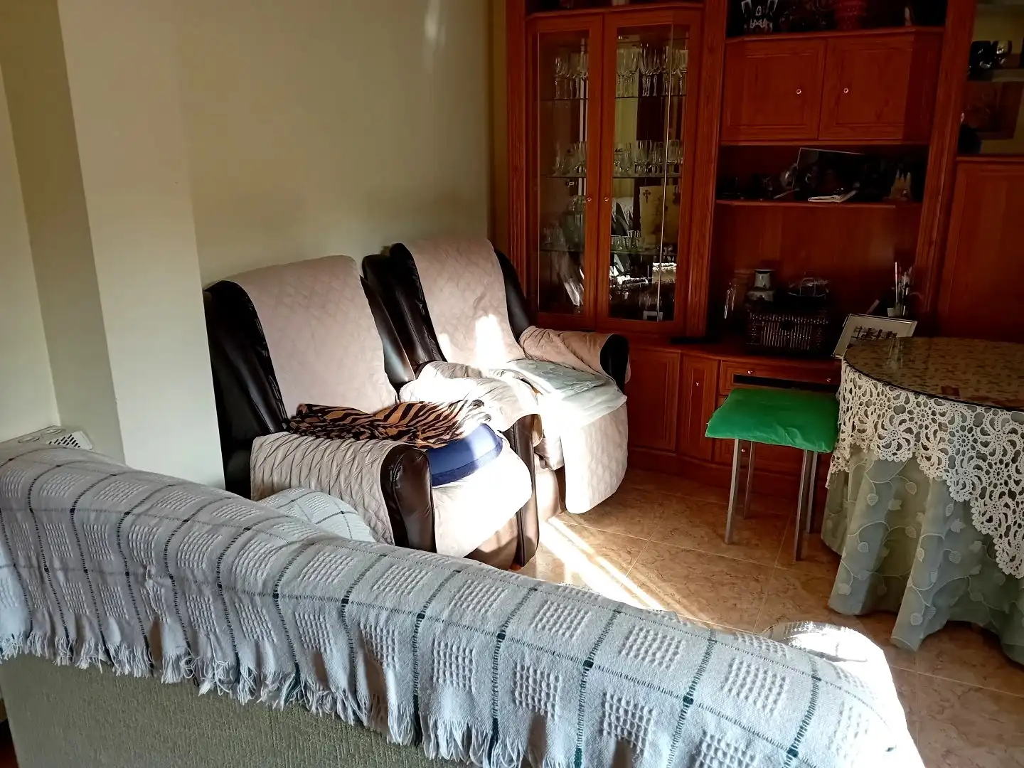 Sala de estar de Piso en venta en Pozuelo de Calatrava con Aire acondicionado, Calefacción y Terraza