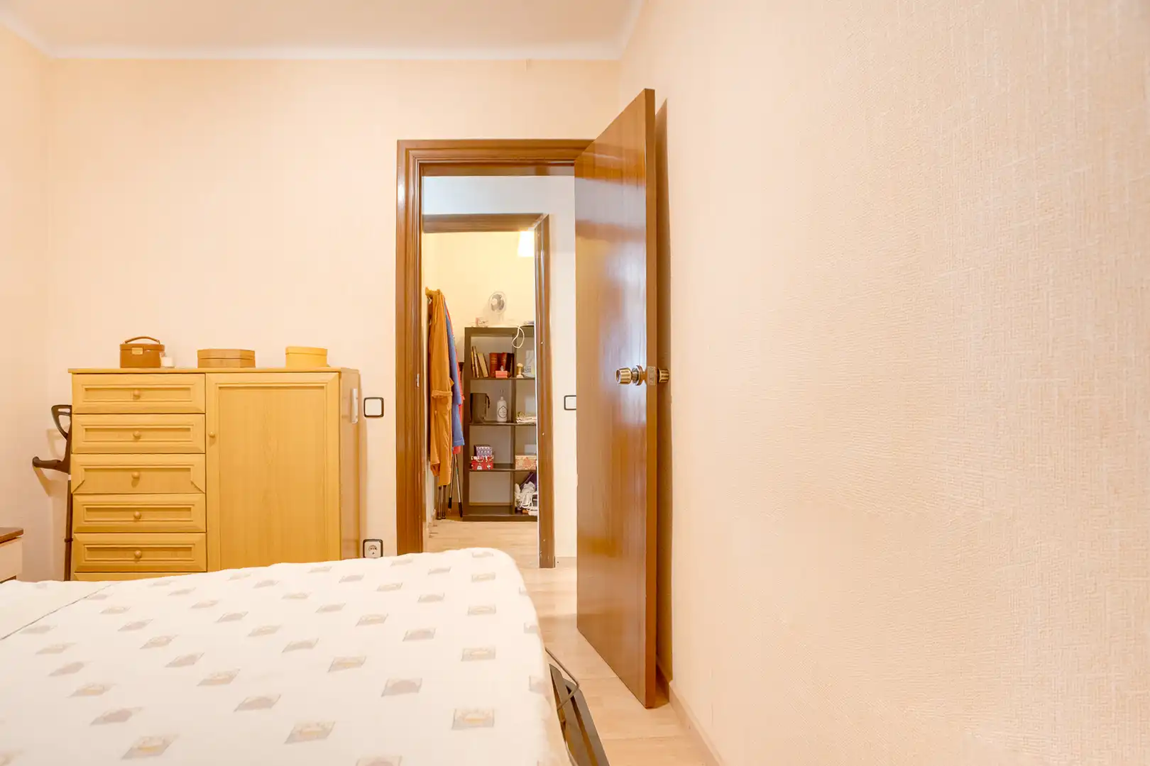 Bedroom of Flat for sale in L'Hospitalet de Llobregat