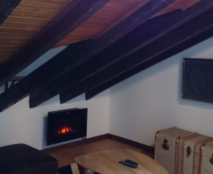 Sala d'estar de Àtic de lloguer en  Madrid Capital amb Traster