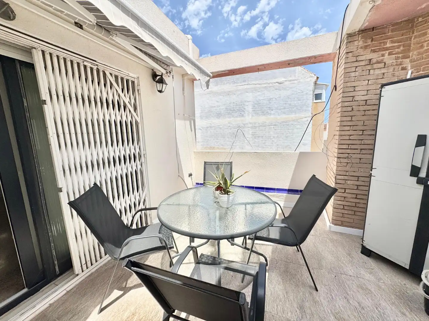 Terraza de Ático de alquiler en Torrevieja con Aire acondicionado, Terraza y Amueblado
