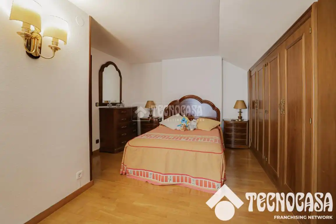 Habitación de Ático en venta en Barcelona con Aire acondicionado, Calefacción y Terraza