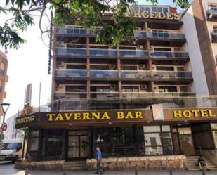 Building for sale in Centre