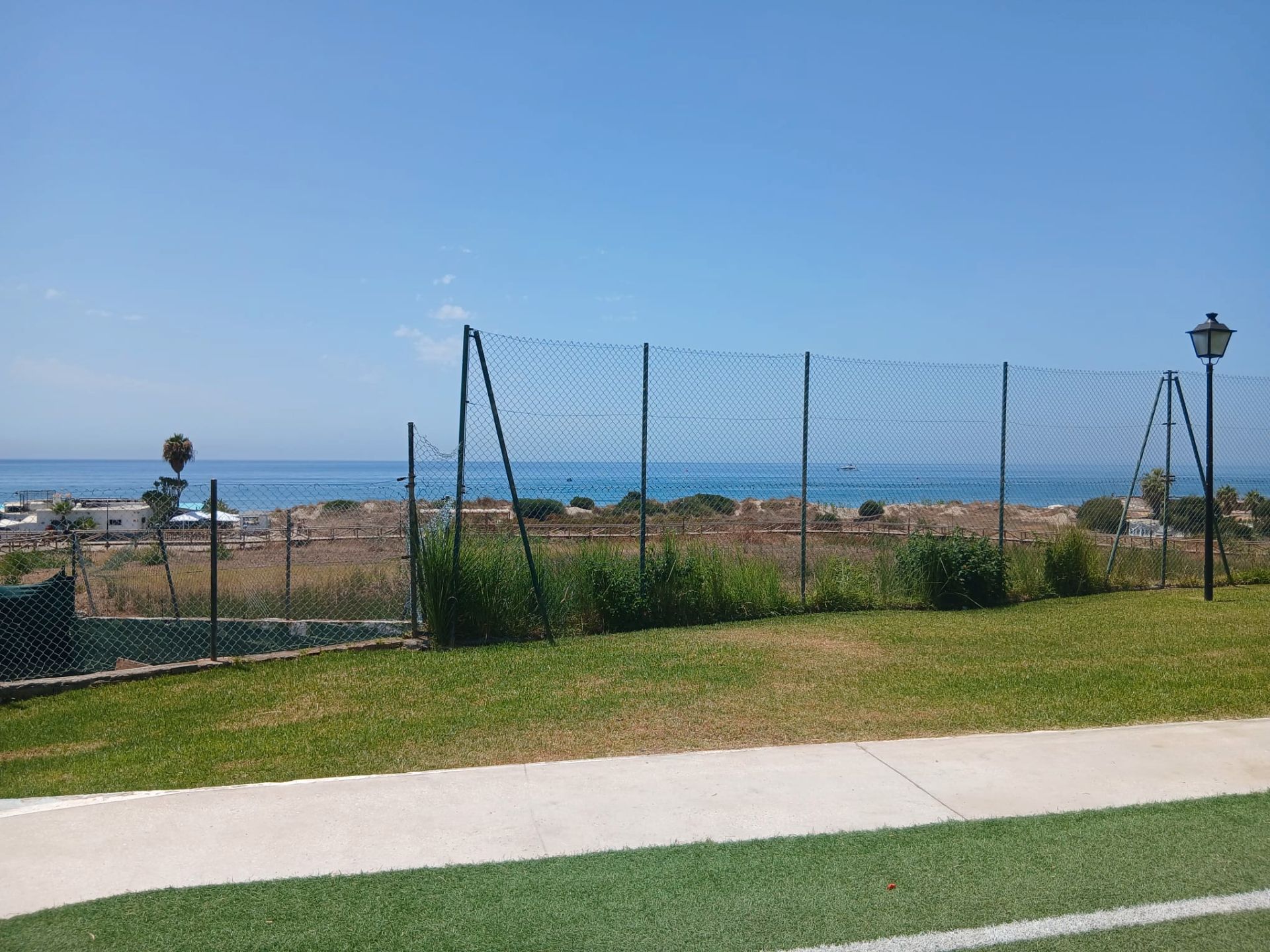 Single-family semi-detached to rent in Costabella, Las Chapas - El Rosario, Marbella