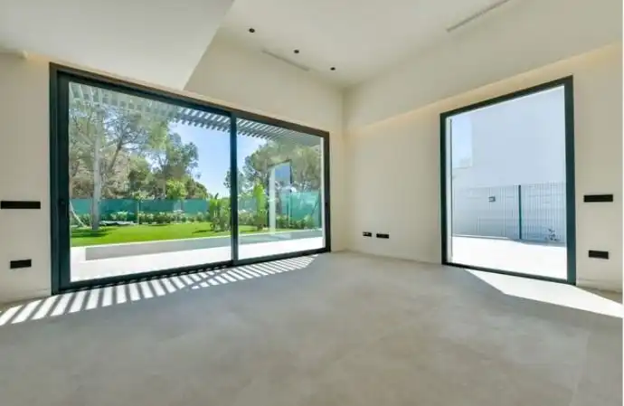 Casa amb piscina en venda a Carrer Amsterdam, imagen 20