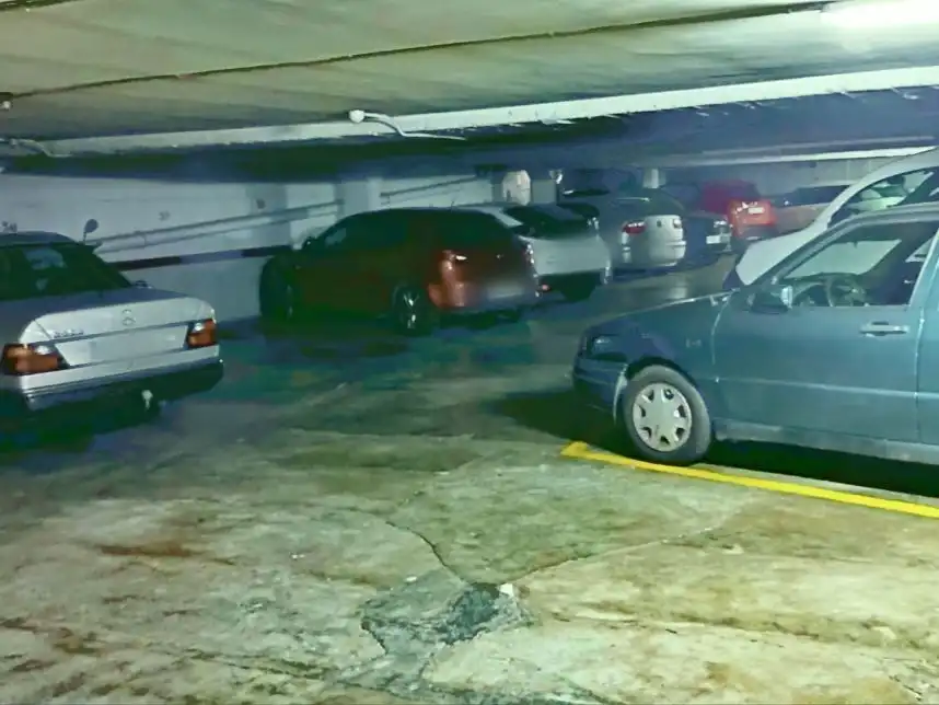 Einzelparkplatz zur Miete in Carrer de Joan Güell 134, imagen 7