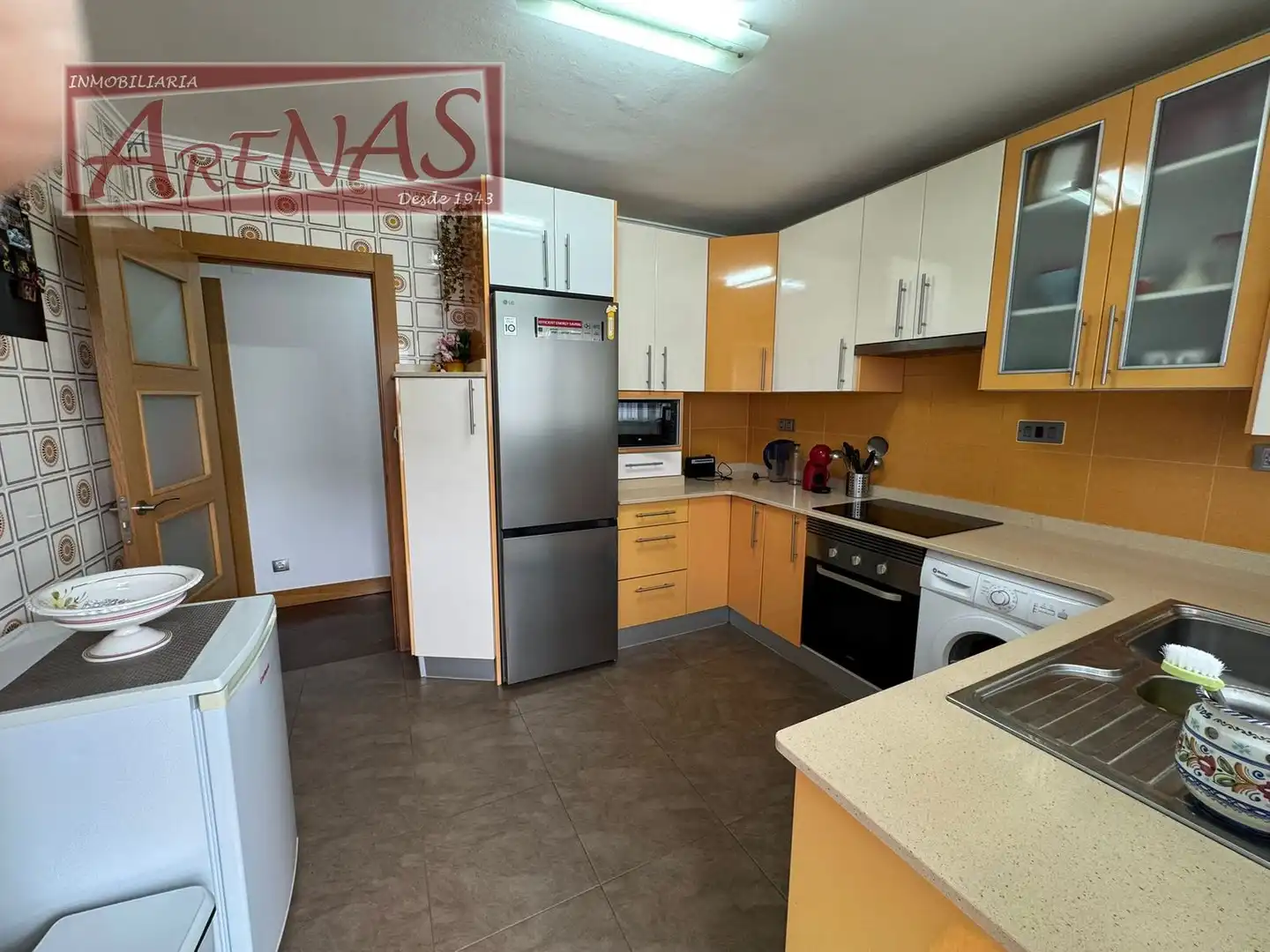 Cocina de Piso en venta en Laredo con Calefacción, Jardín privado y Parquet