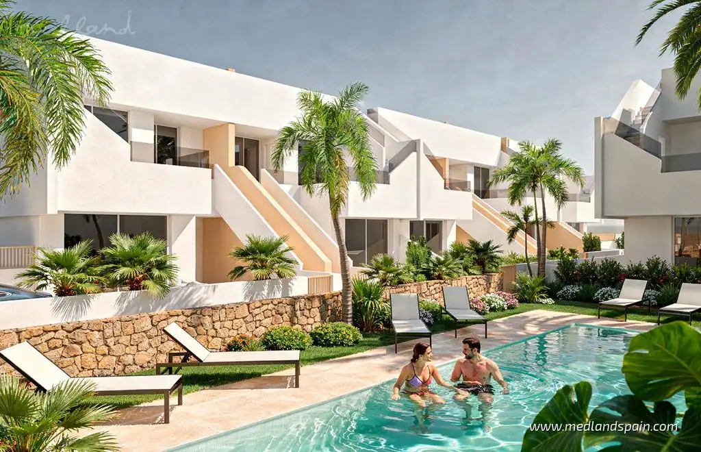 Vista exterior de Apartament en venda en Pilar de la Horadada amb Aire condicionat, Calefacció i Terrassa