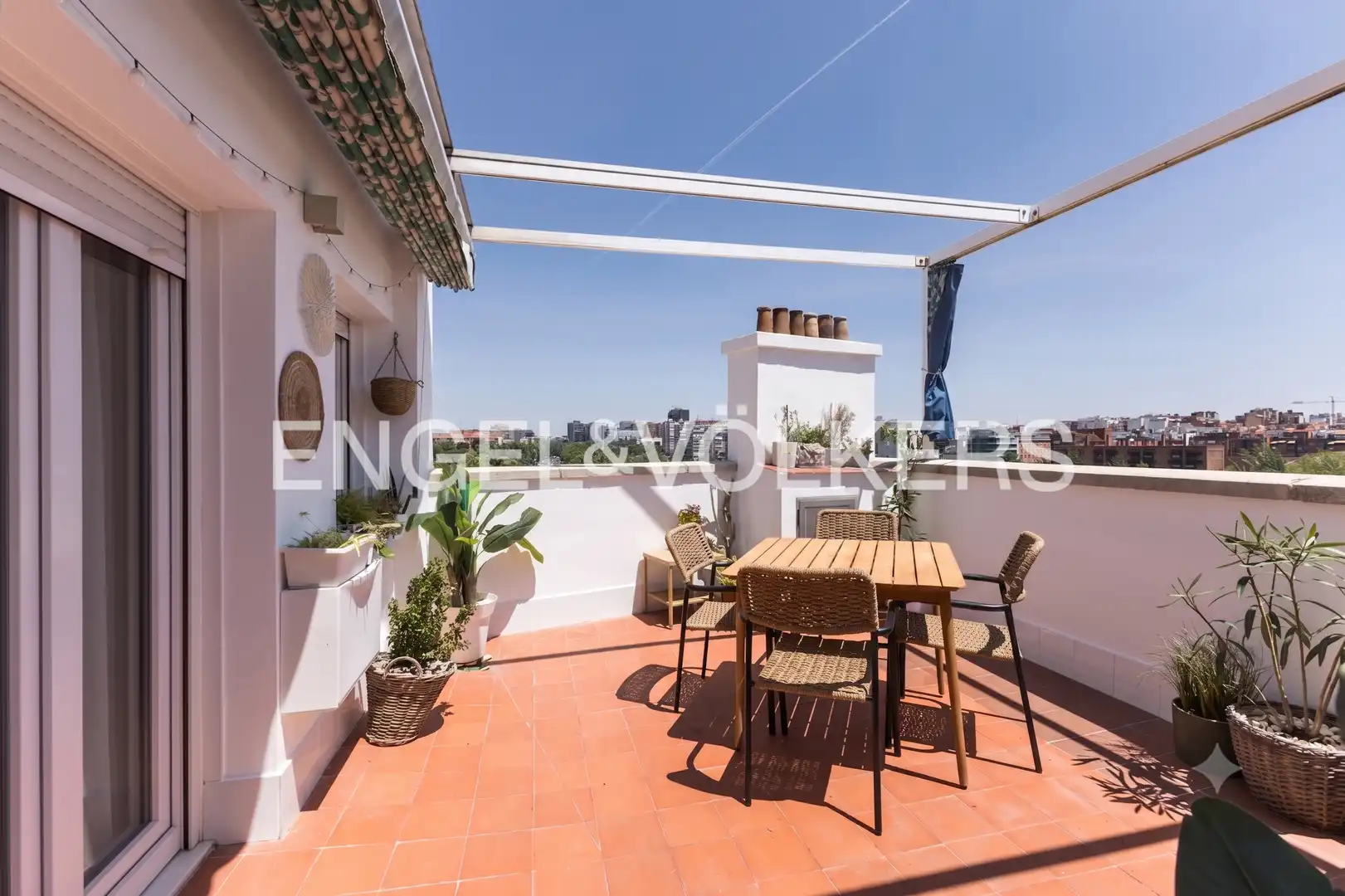 Terrassa de Àtic de lloguer en Madrid amb Aire condicionat, Calefacció i Terrassa