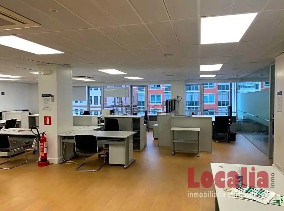 Ufficio in vendita a Agirre Lehendakariaren Etorbidea, imagen 4