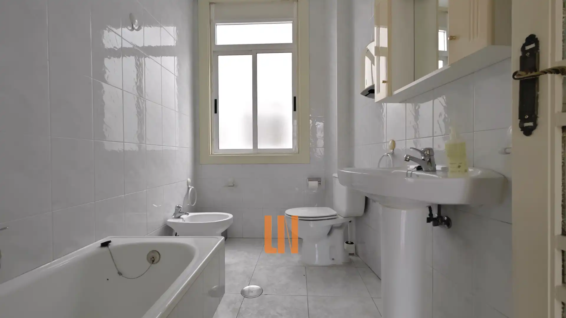 Office space with lift to rent in Calle Francisco Mariño, imagen 25