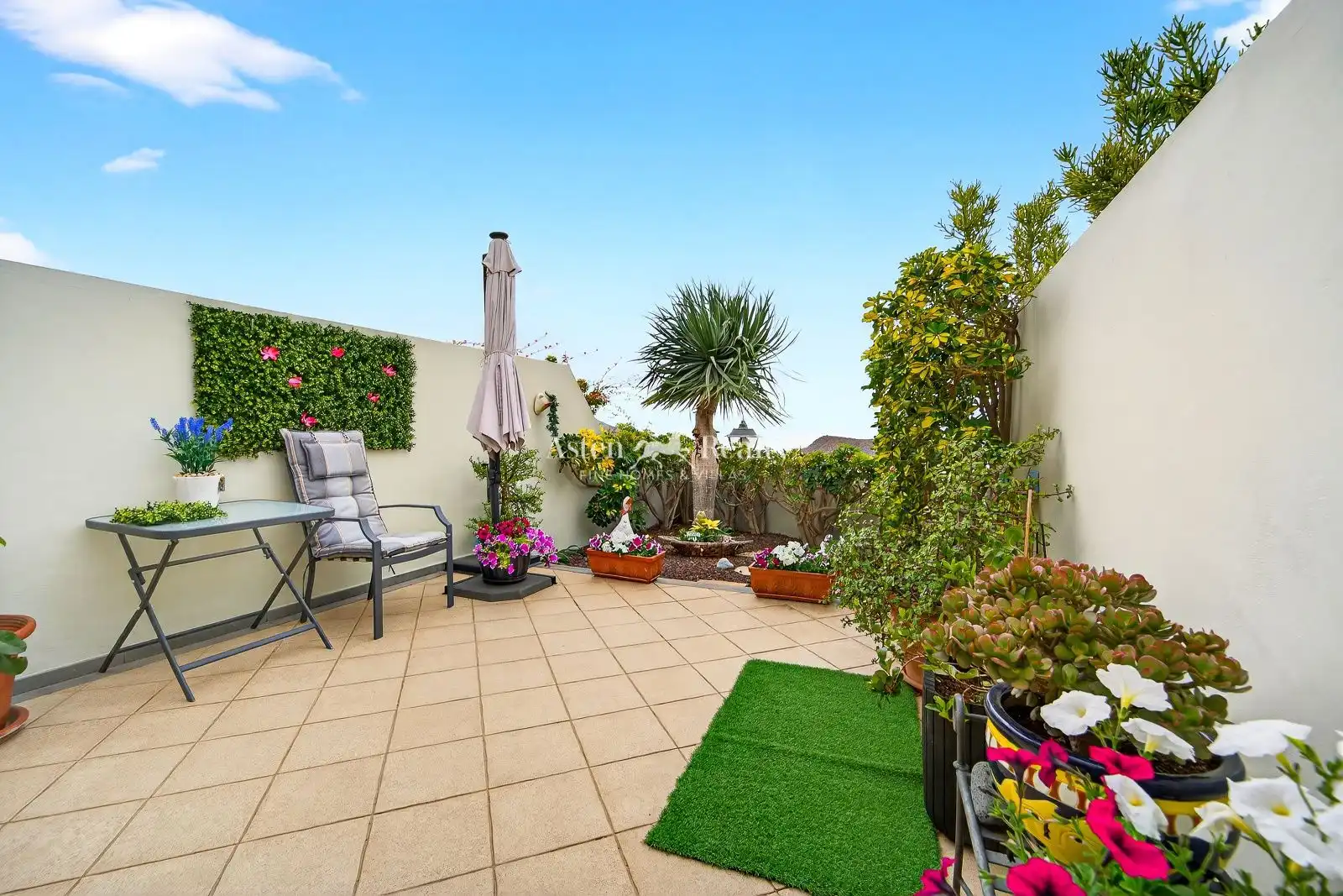 Terrassa de Casa adosada en venda en Arona amb Jardí privat, Terrassa i Moblat