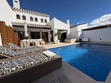 Haus mit Pool zum Verkauf in Campo de Murcia