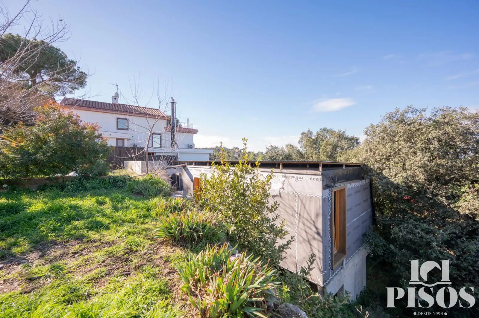 Exterior view of Houses for sale in Sant Cugat del Vallès  with Heating, Private garden and Storage room