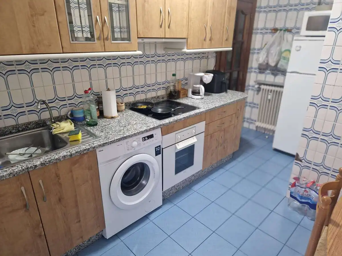 Cocina de Piso en venta en Cabrerizos con Calefacción, Terraza y Amueblado