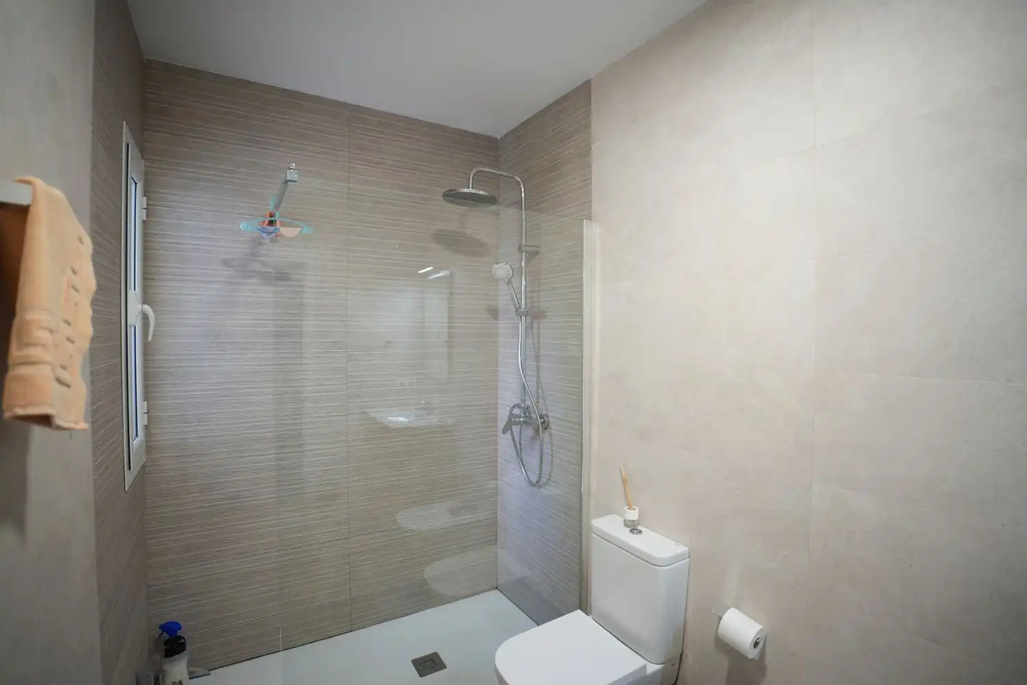 Bathroom of Houses for sale in Almería  with Air Conditioner, Private garden and Terrace